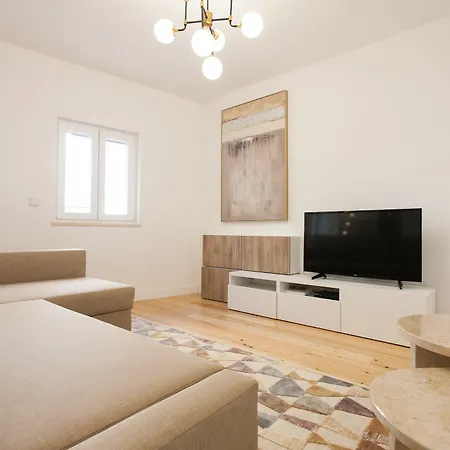 Apartman Mouraria Blue By Lu Holidays